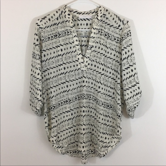 Lush Perfect Roll Tab Sleeve Tunic Cream + Black M - Picture 10 of 10